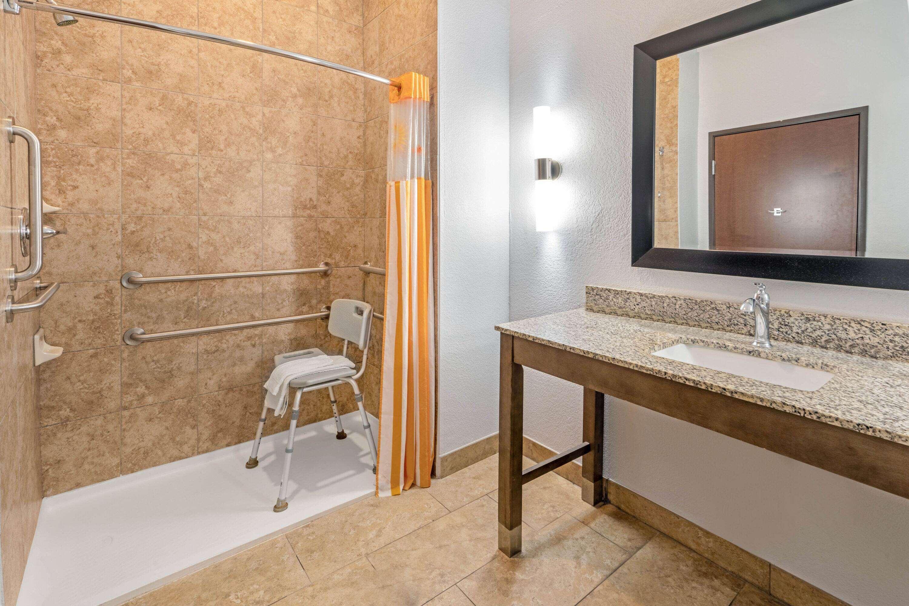 Hotel La Quinta By Wyndham Guthrie Exteriér fotografie