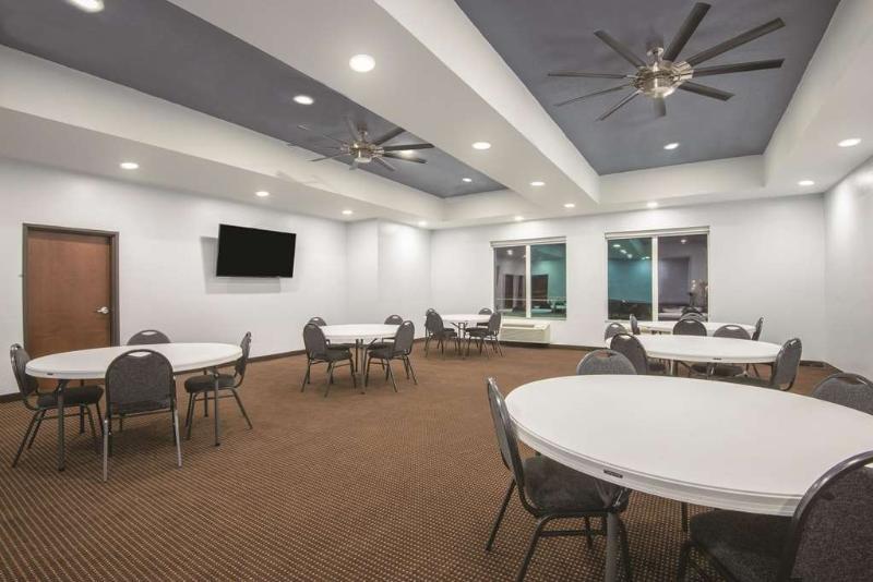 Hotel La Quinta By Wyndham Guthrie Exteriér fotografie
